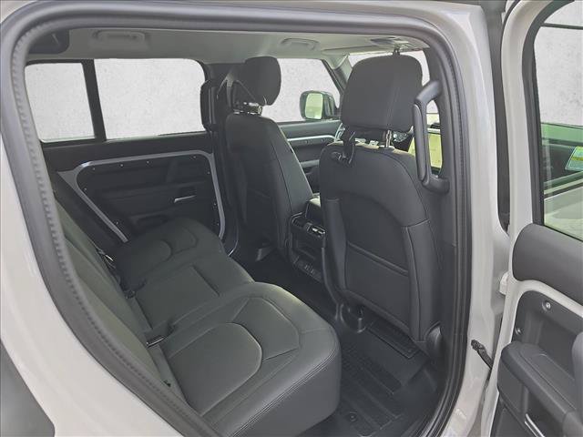 Used 2026 Land Rover Defender 110 S AWD/4WD image 11