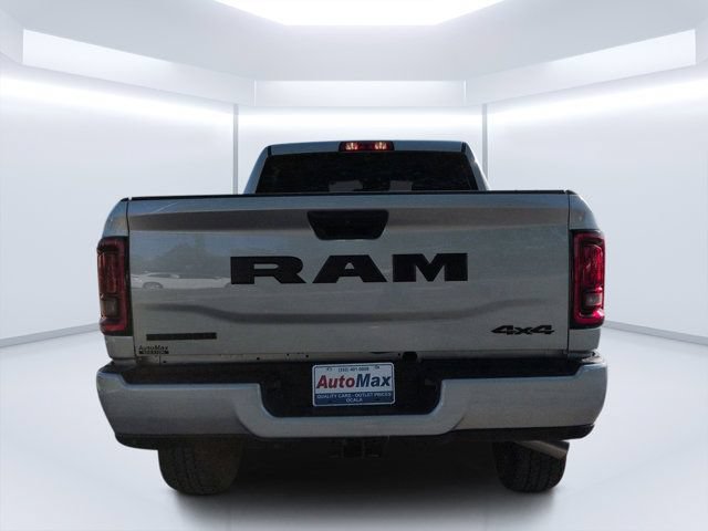 Used 2026 RAM 2500 Big Horn AWD/4WD image 4