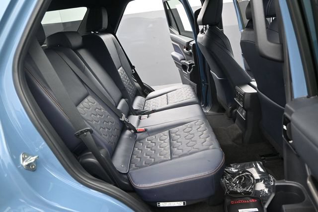 Used 2025 Toyota 4Runner Platinum AWD/4WD image 15
