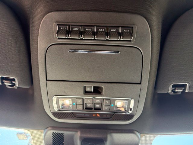 Used 2025 Ford F150 Raptor AWD/4WD image 28