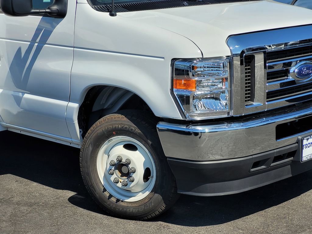 New 2025 Ford E-450 and Econoline 450 Super Duty w/ Power Equipment Group image 3