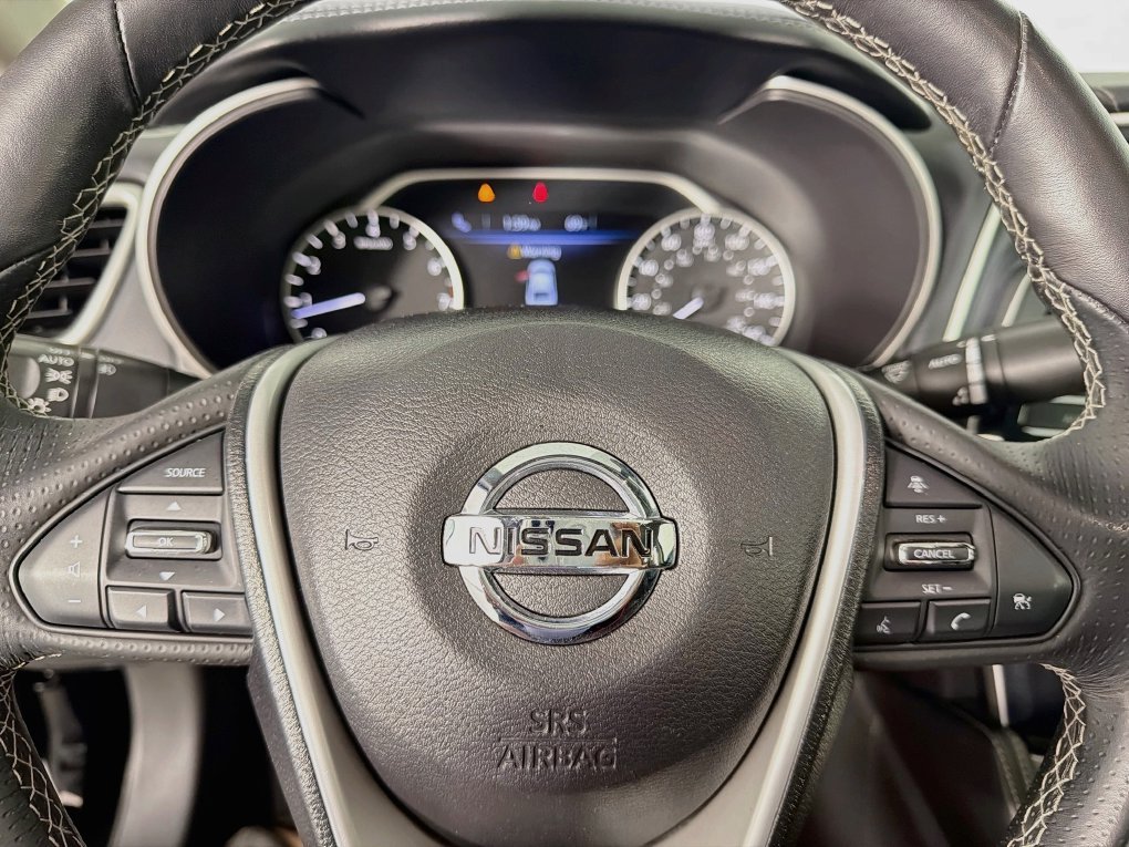 Used 2018 Nissan Maxima Platinum FWD image 16