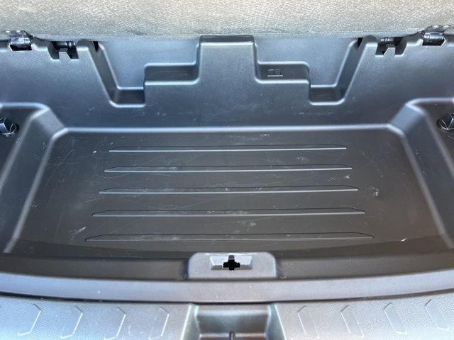 Used 2023 Chevrolet Traverse LT image 41