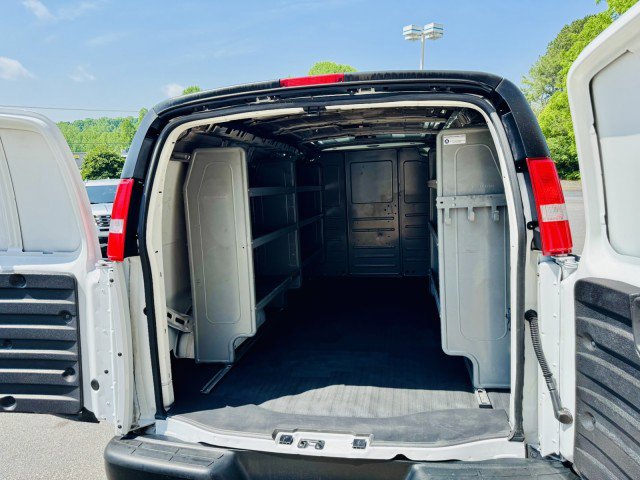 Used 2020 Chevrolet Express 2500 w/ Driver Convenience Package image 10