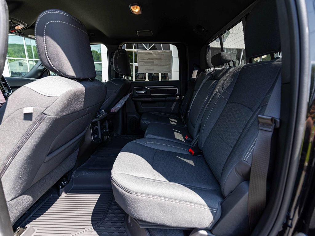 New 2026 RAM 2500 Big Horn AWD/4WD image 28