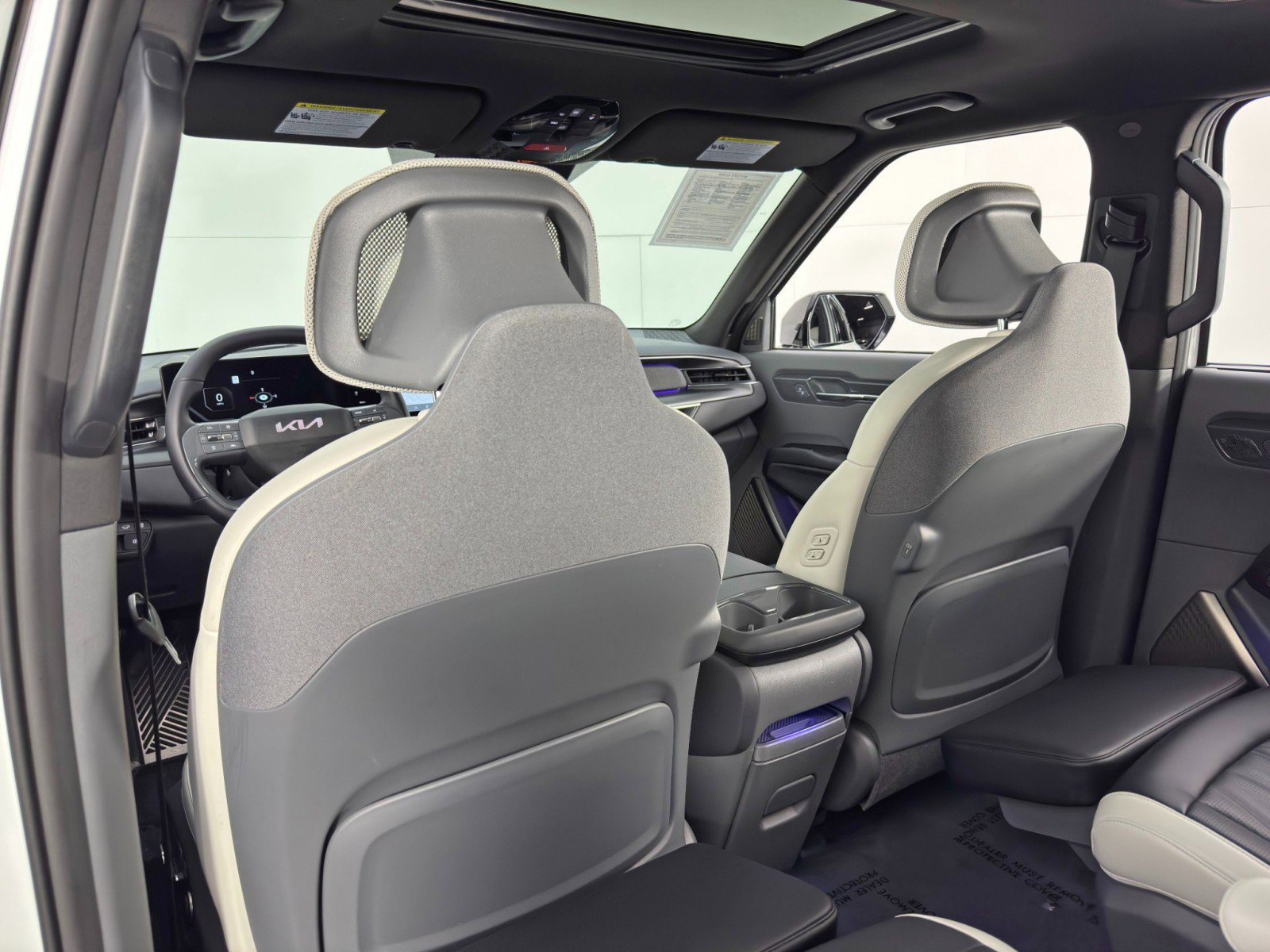 Used 2024 Kia EV9 GT-Line image 39