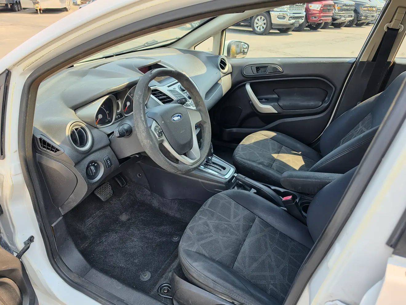 Used 2012 Ford Fiesta SE FWD image 18