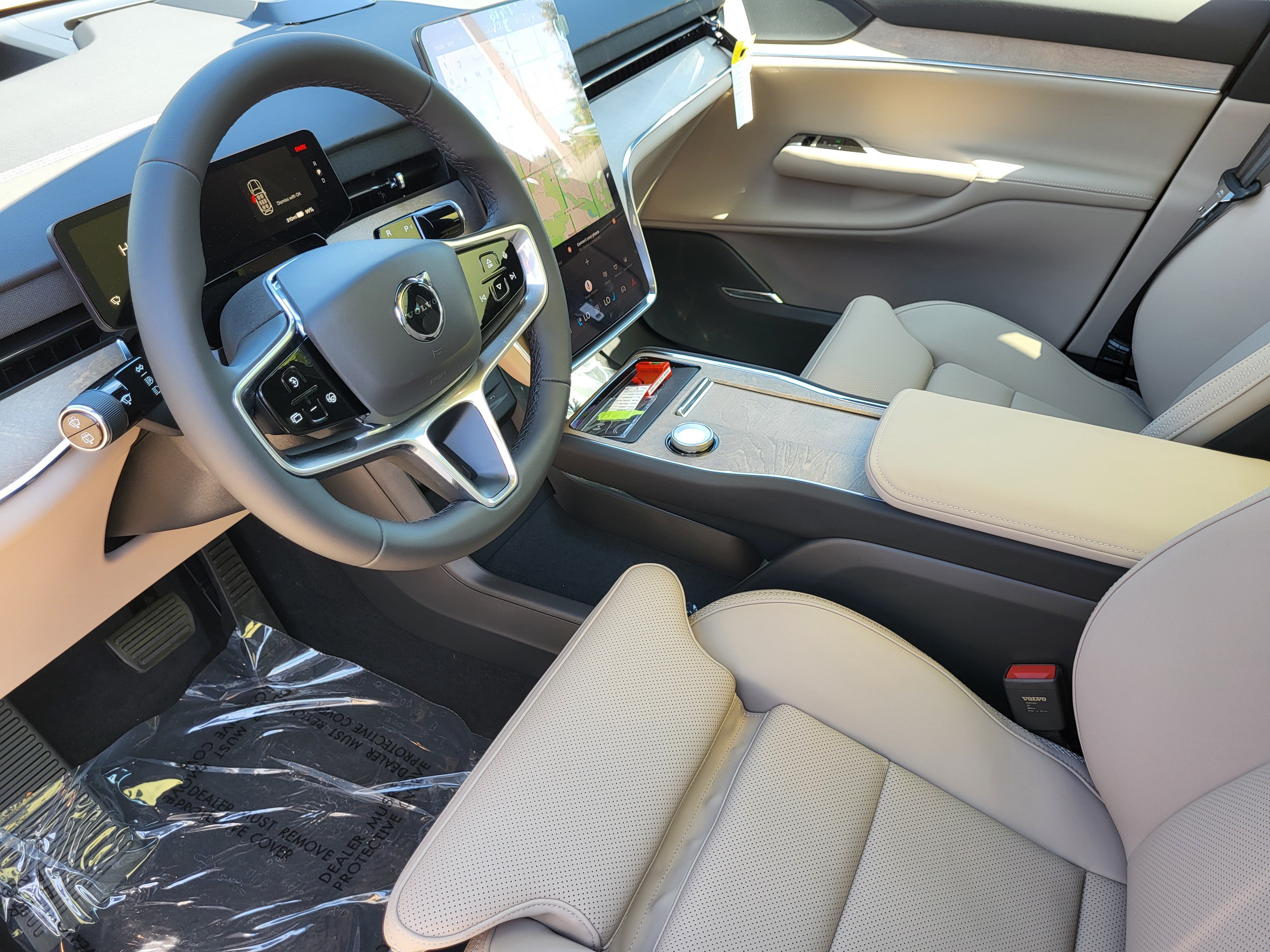 New 2026 Volvo EX90 Plus AWD/4WD image 9