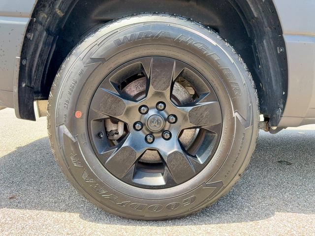 Used 2023 RAM 1500 Big Horn AWD/4WD image 30