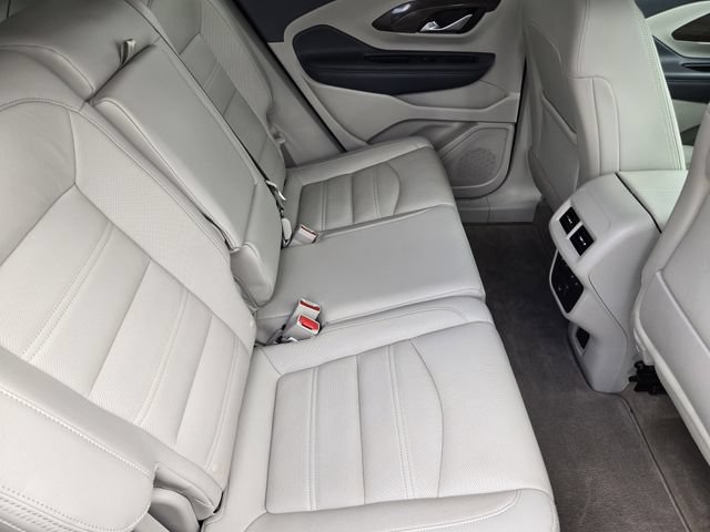 Used 2024 GMC Terrain Denali w/ Denali Premium Package AWD/4WD image 26