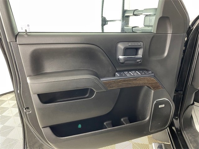 Certified 2019 GMC Sierra 3500 Denali image 15