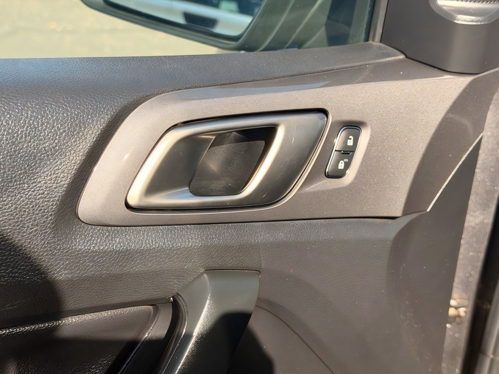 Used 2020 Ford Ranger Lariat w/ Equipment Group 501A Mid image 19