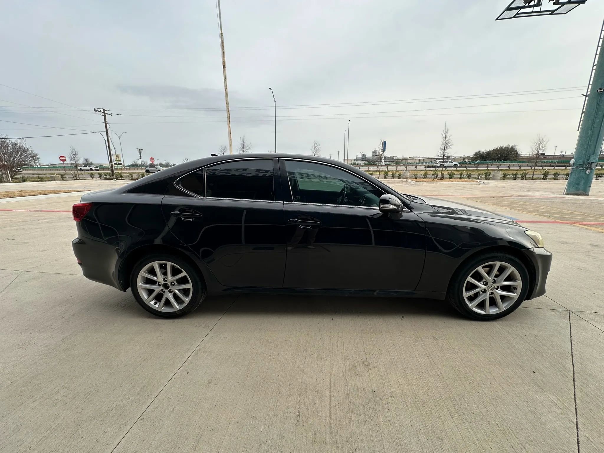 Used 2011 Lexus IS 250 AWD w/ Luxury Plus Value Edition image 6