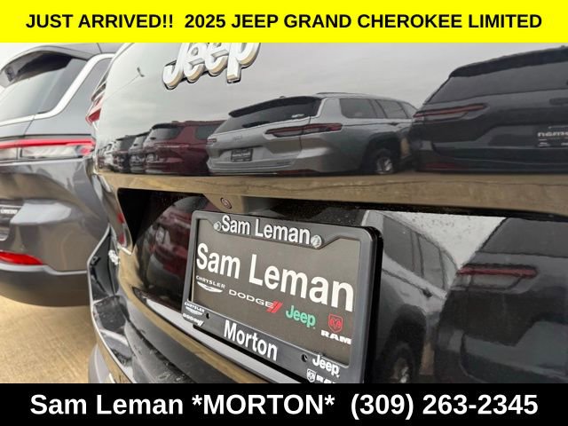 New 2025 Jeep Grand Cherokee L Laredo w/ Luxury Tech Group I image 10