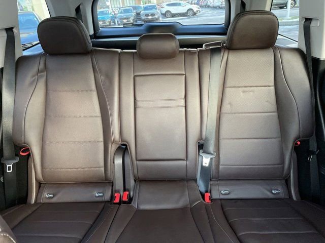 Used 2023 Mercedes-Benz GLS 450 4MATIC image 13