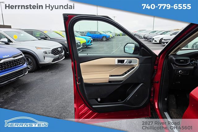 Used 2021 Ford Explorer Limited image 13