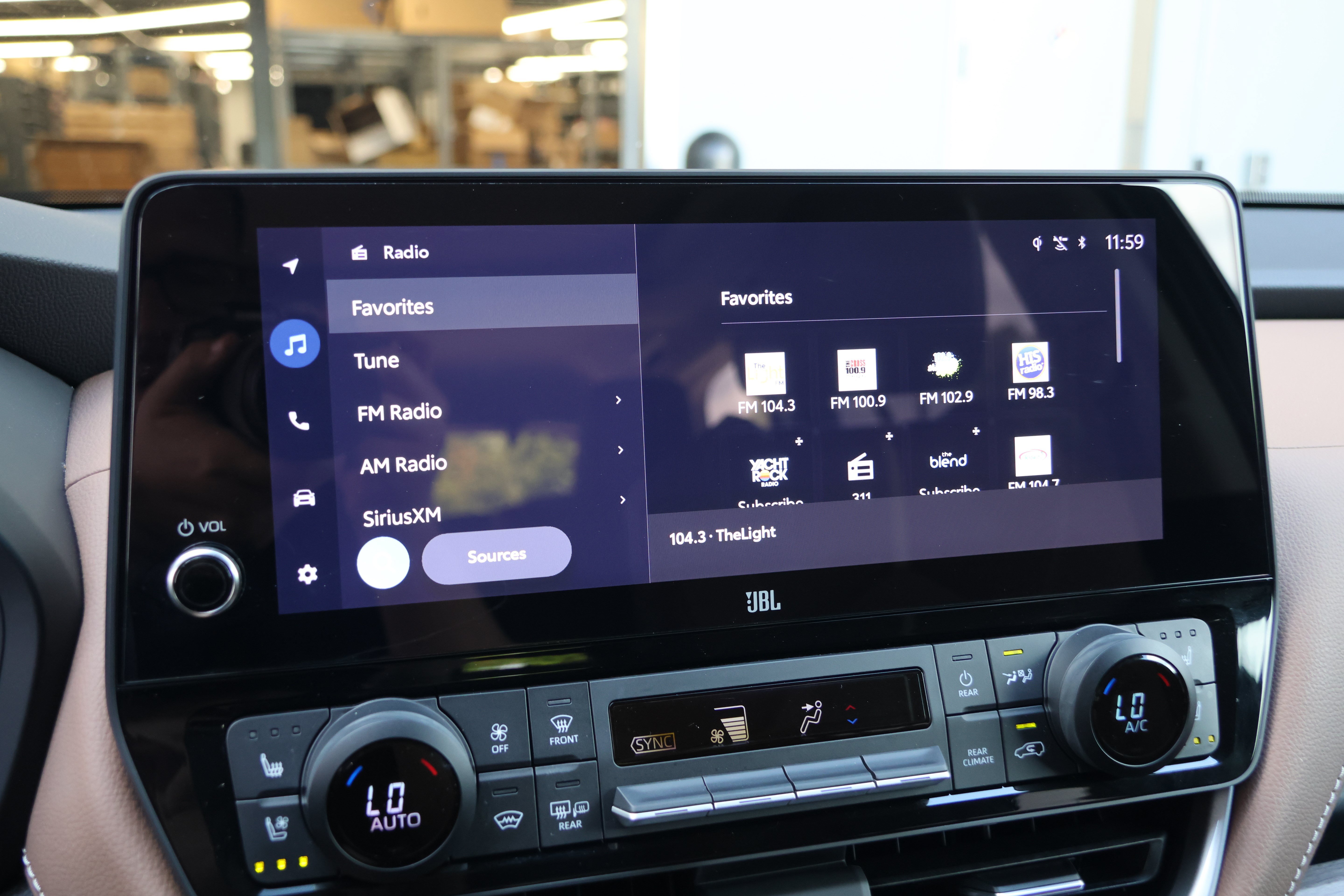Used 2025 Toyota Grand Highlander AWD image 23