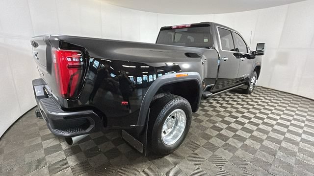 Used 2025 GMC Sierra 3500 Denali Ultimate AWD/4WD video 2