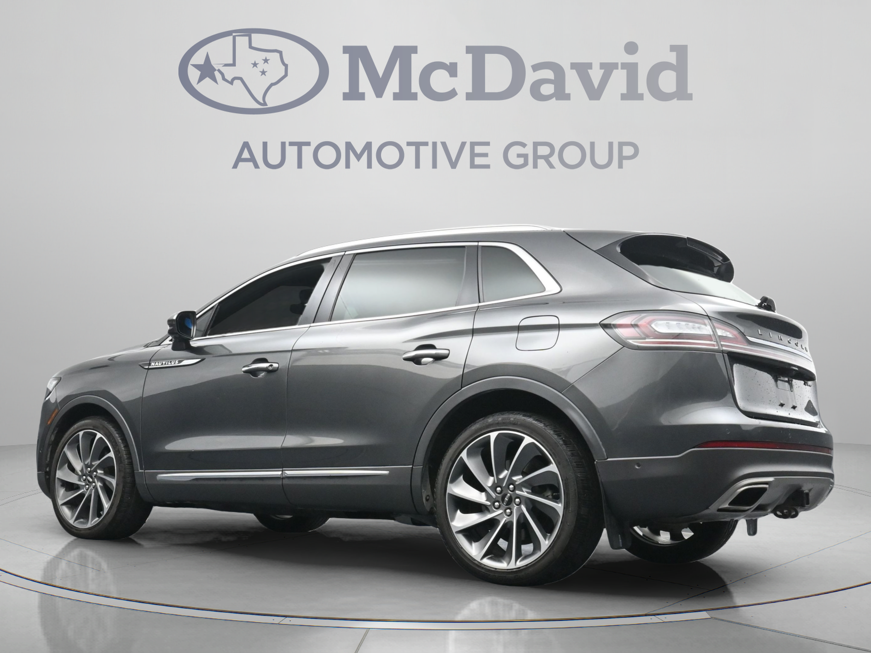 Used 2020 Lincoln Nautilus Reserve w/ Equipment Group 202A AWD/4WD image 29