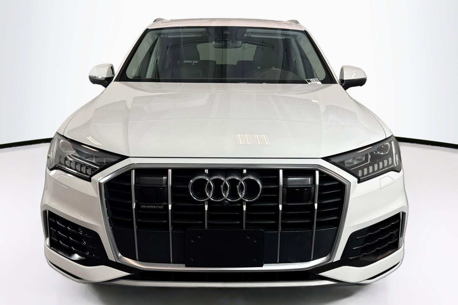 Used 2024 Audi Q7 3.0T Premium Plus image 2