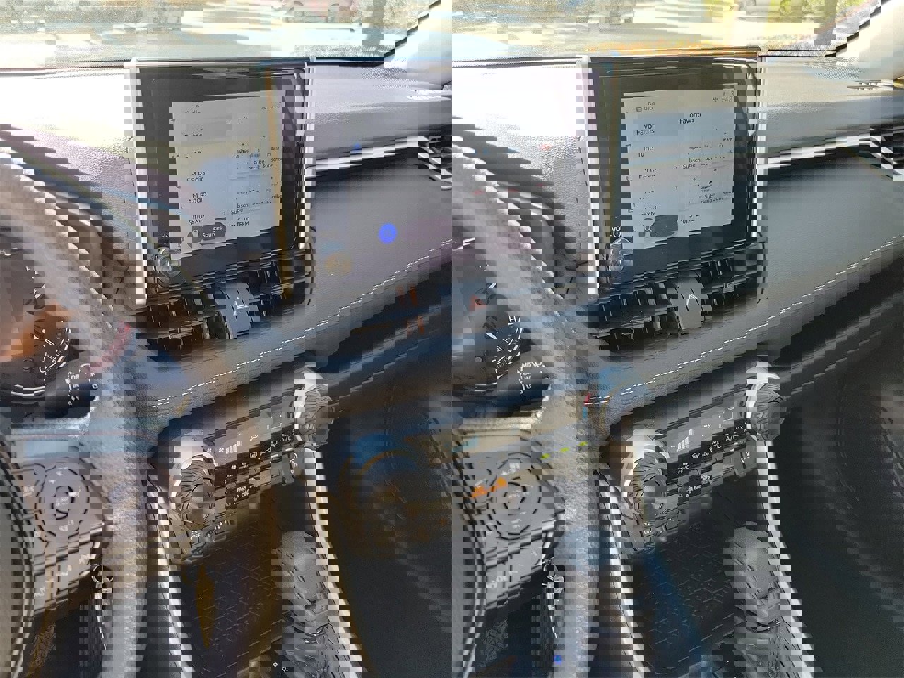 Used 2025 Toyota RAV4 LE image 23