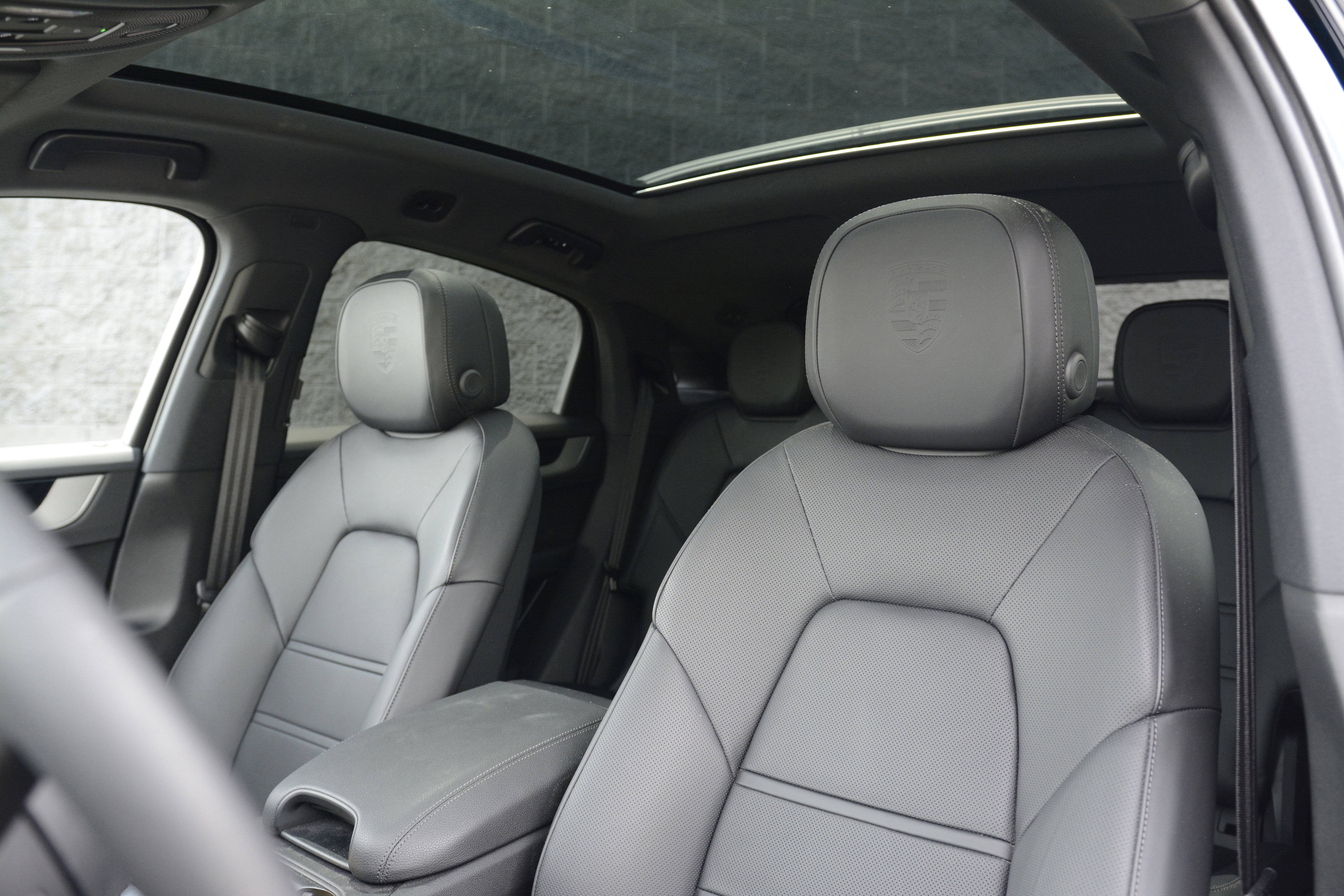 Certified 2026 Porsche Cayenne S AWD/4WD image 5