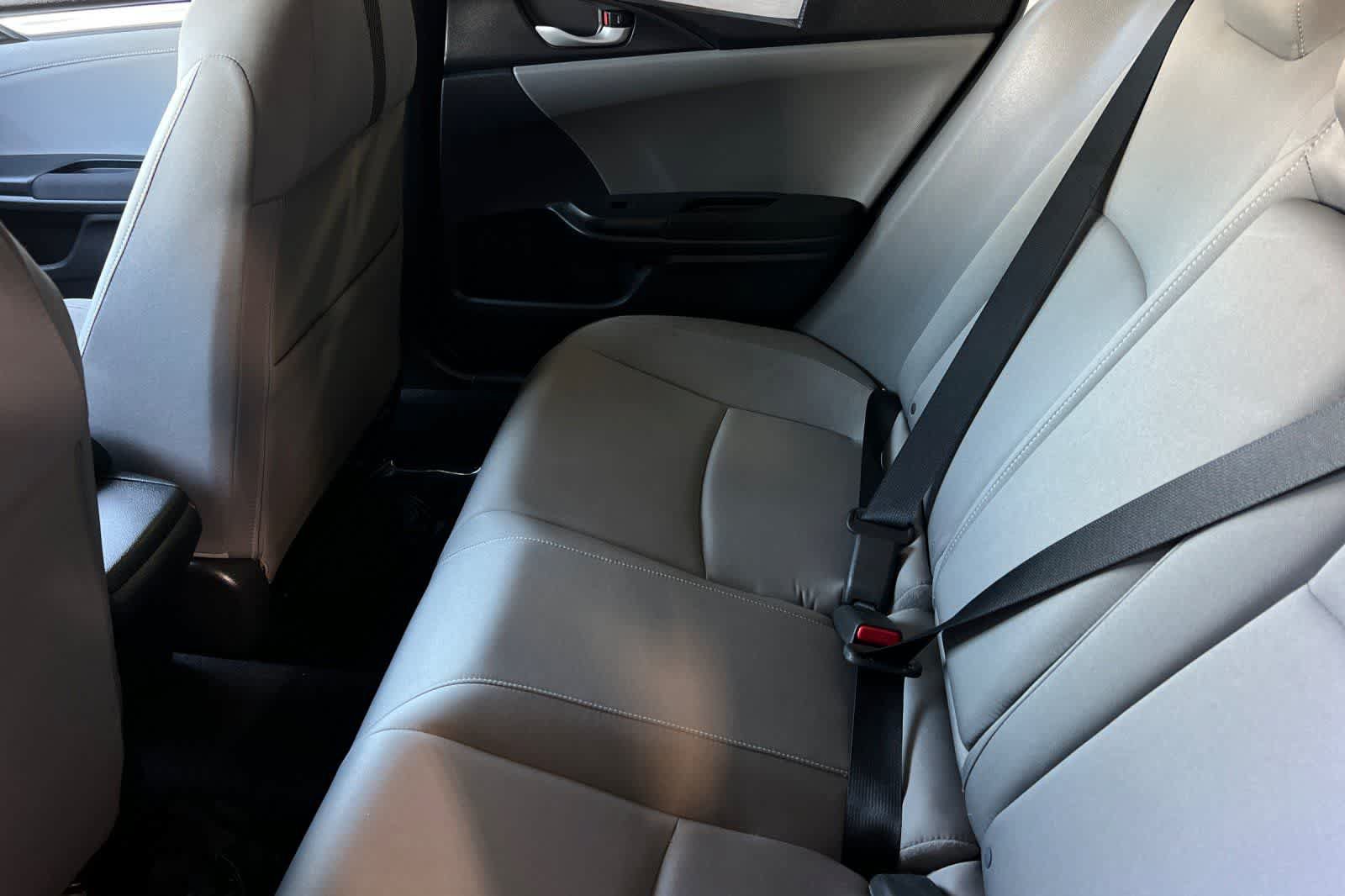 Used 2016 Honda Civic EX-T image 5