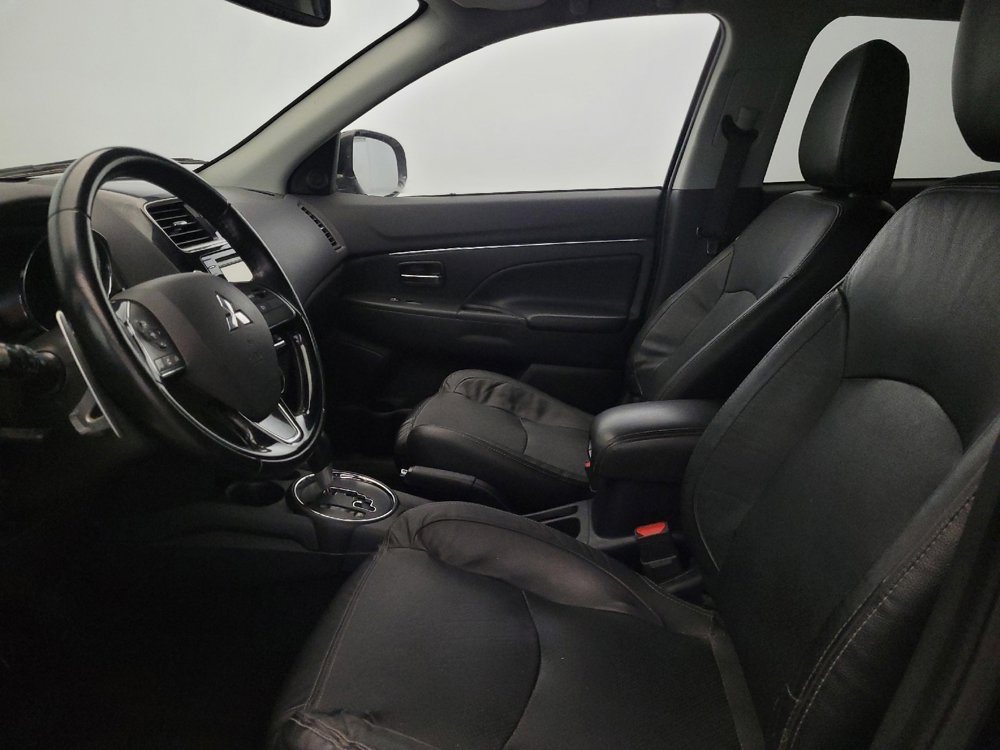 Used 2016 Mitsubishi Outlander Sport SEL image 17