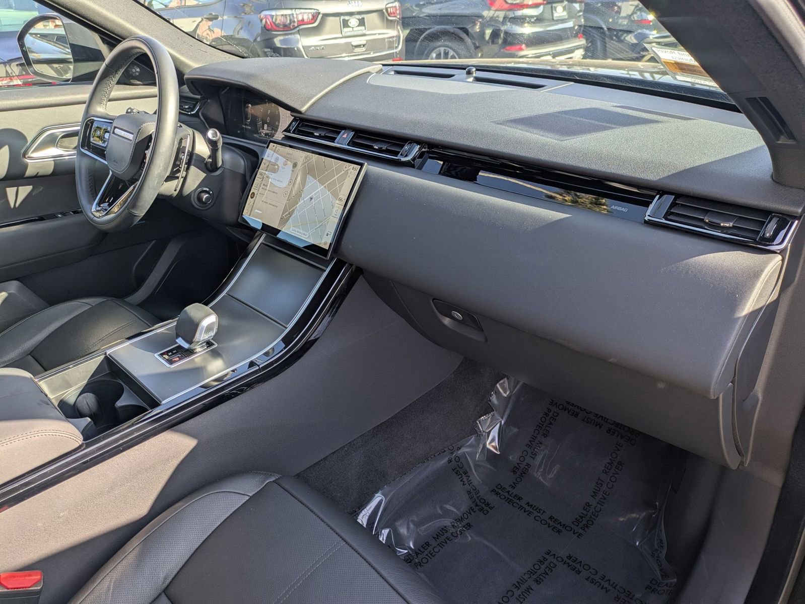 Used 2026 Land Rover Range Rover Velar S image 30