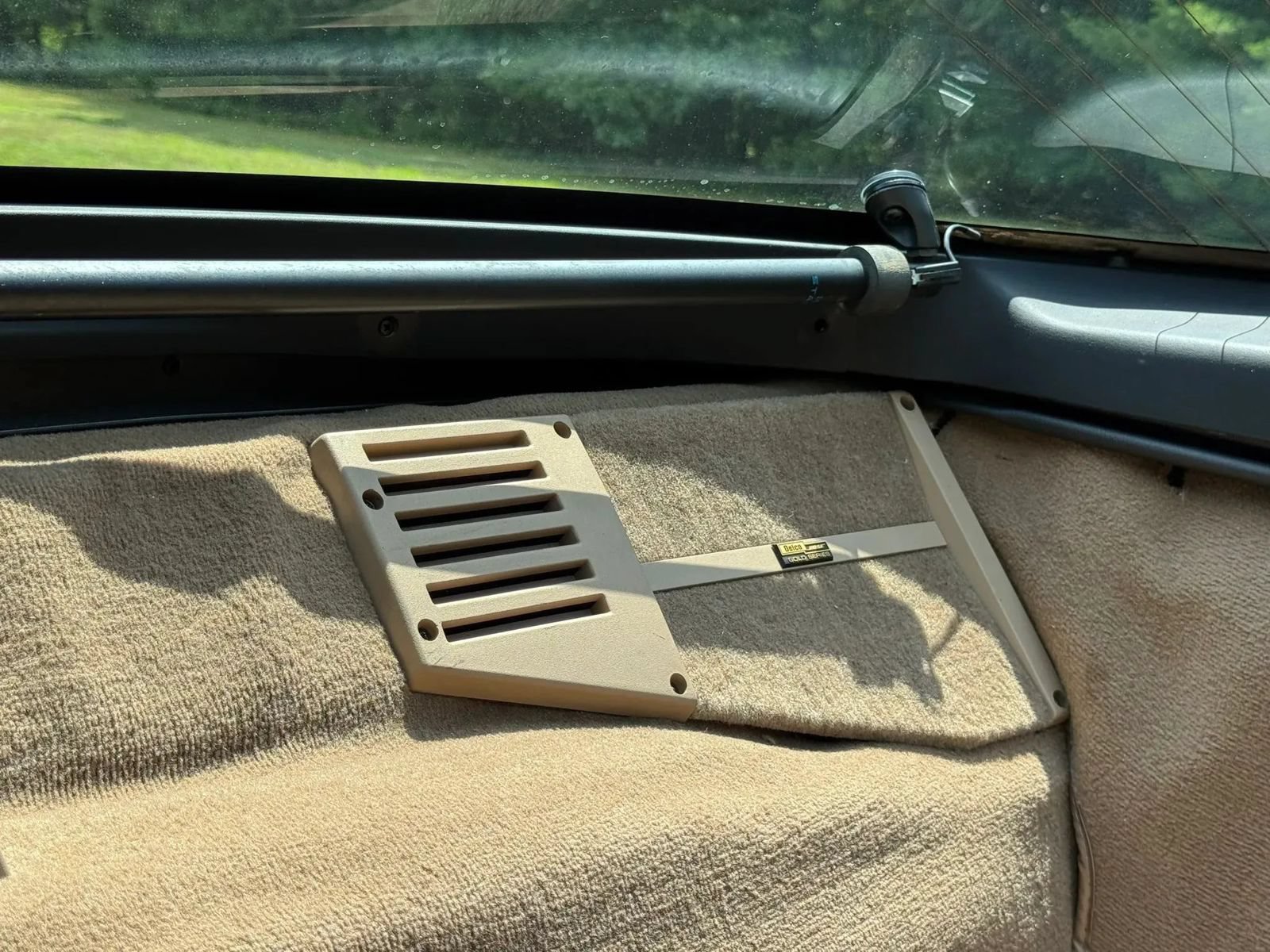 Used 1994 Chevrolet Corvette Coupe RWD image 24