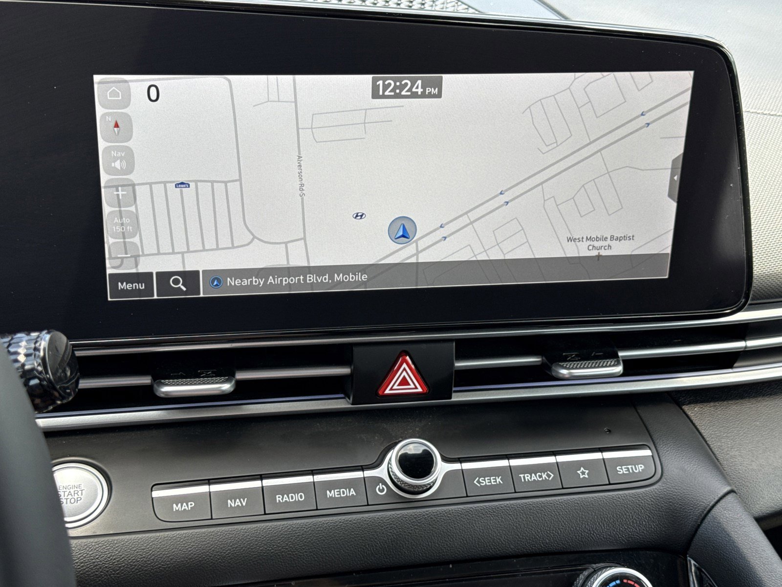 Certified 2025 Hyundai Elantra Limited image 23