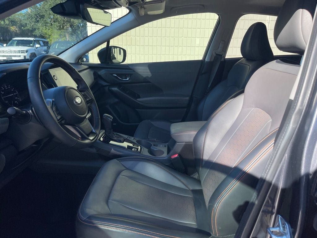 Used 2024 Subaru Crosstrek 2.5i Limited w/ Crosstrek Mirror Package AWD/4WD image 12