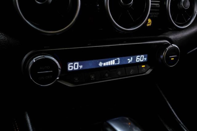 Used 2020 Nissan Sentra SR w/ Lighting Package image 27