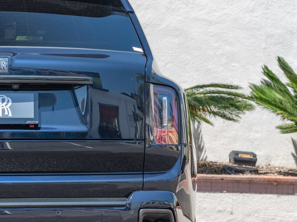 New 2027 Rolls-Royce Cullinan Black Badge AWD/4WD image 49