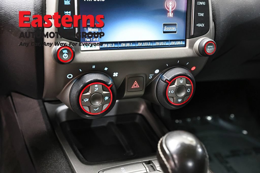 Used 2015 Chevrolet Camaro SS RWD image 37