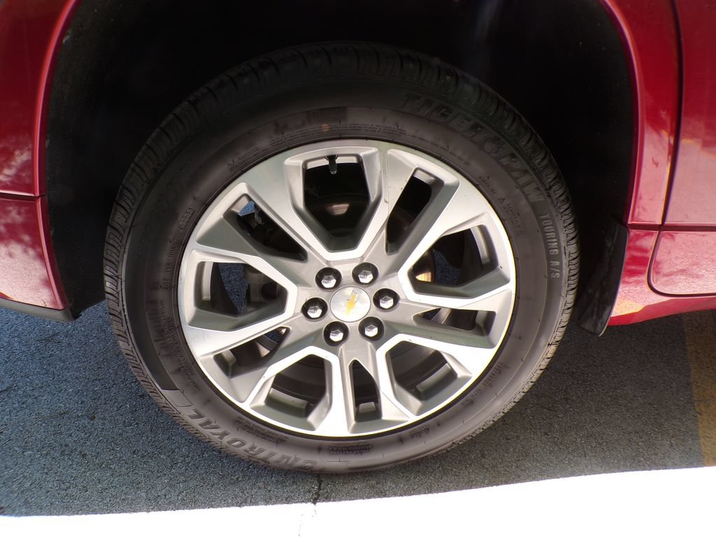 Used 2020 Chevrolet Traverse Premier AWD/4WD image 22