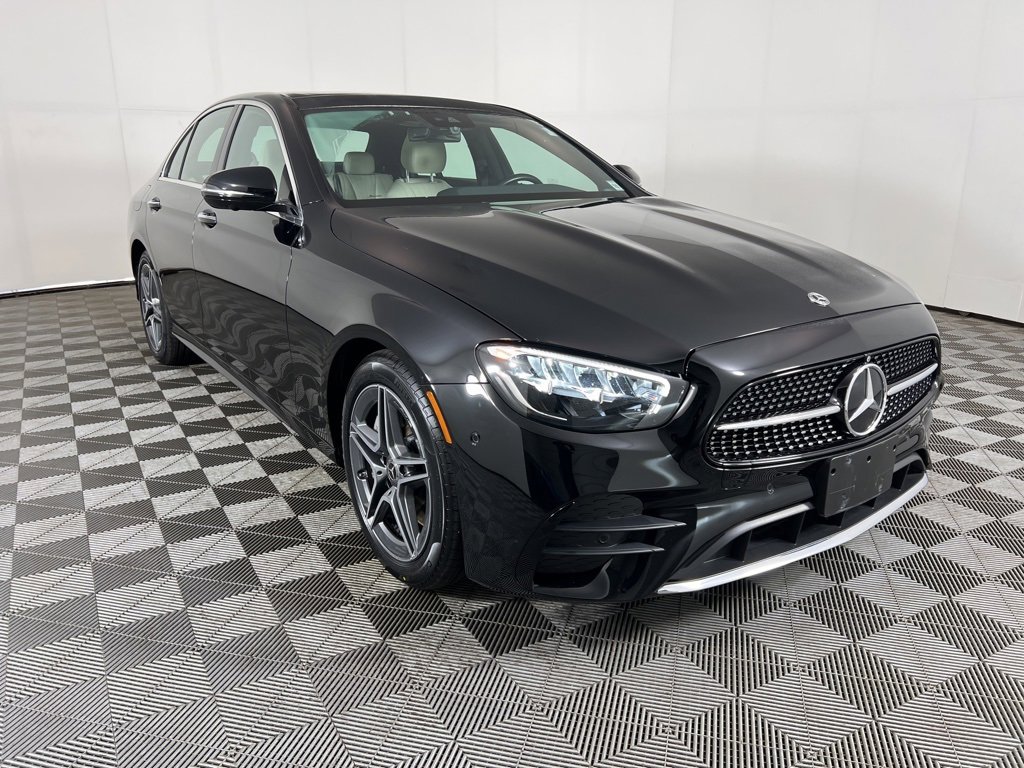 Used 2023 Mercedes-Benz E 350 4MATIC Sedan image 44