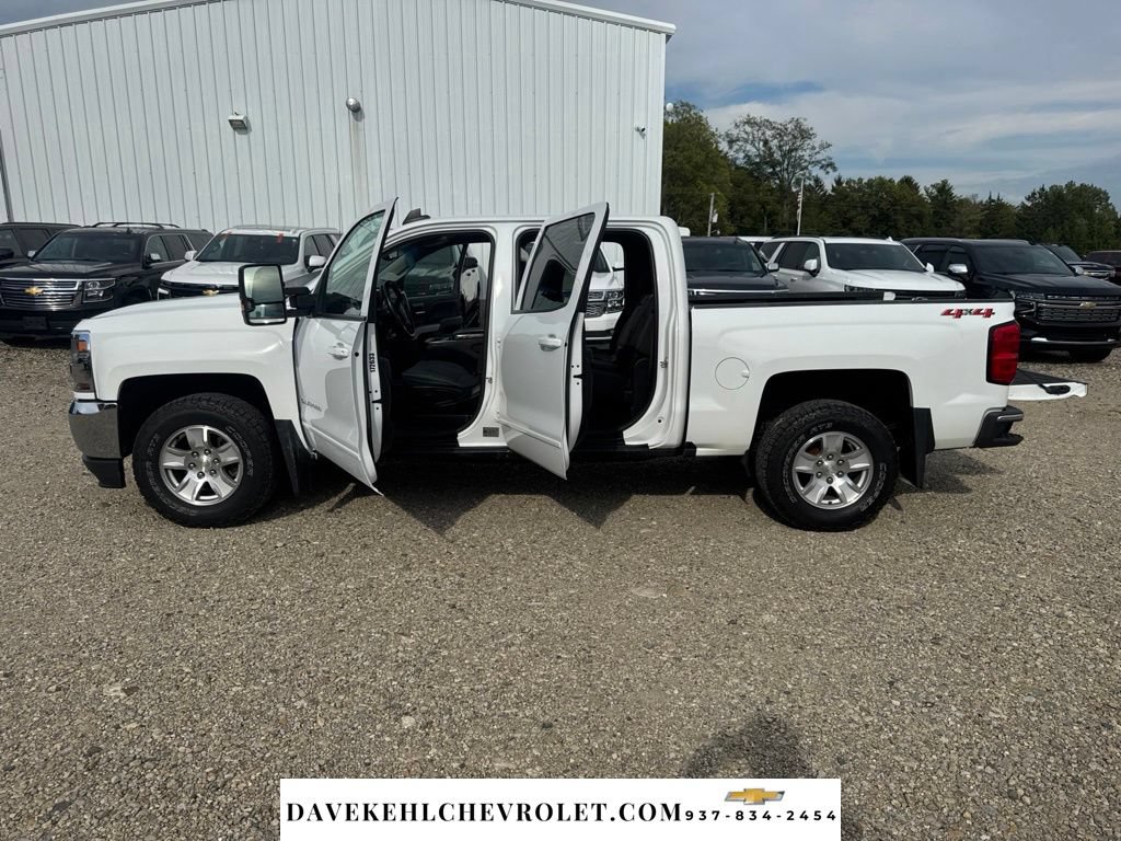 Used 2018 Chevrolet Silverado 1500 LT w/ Trailering Package AWD/4WD image 36