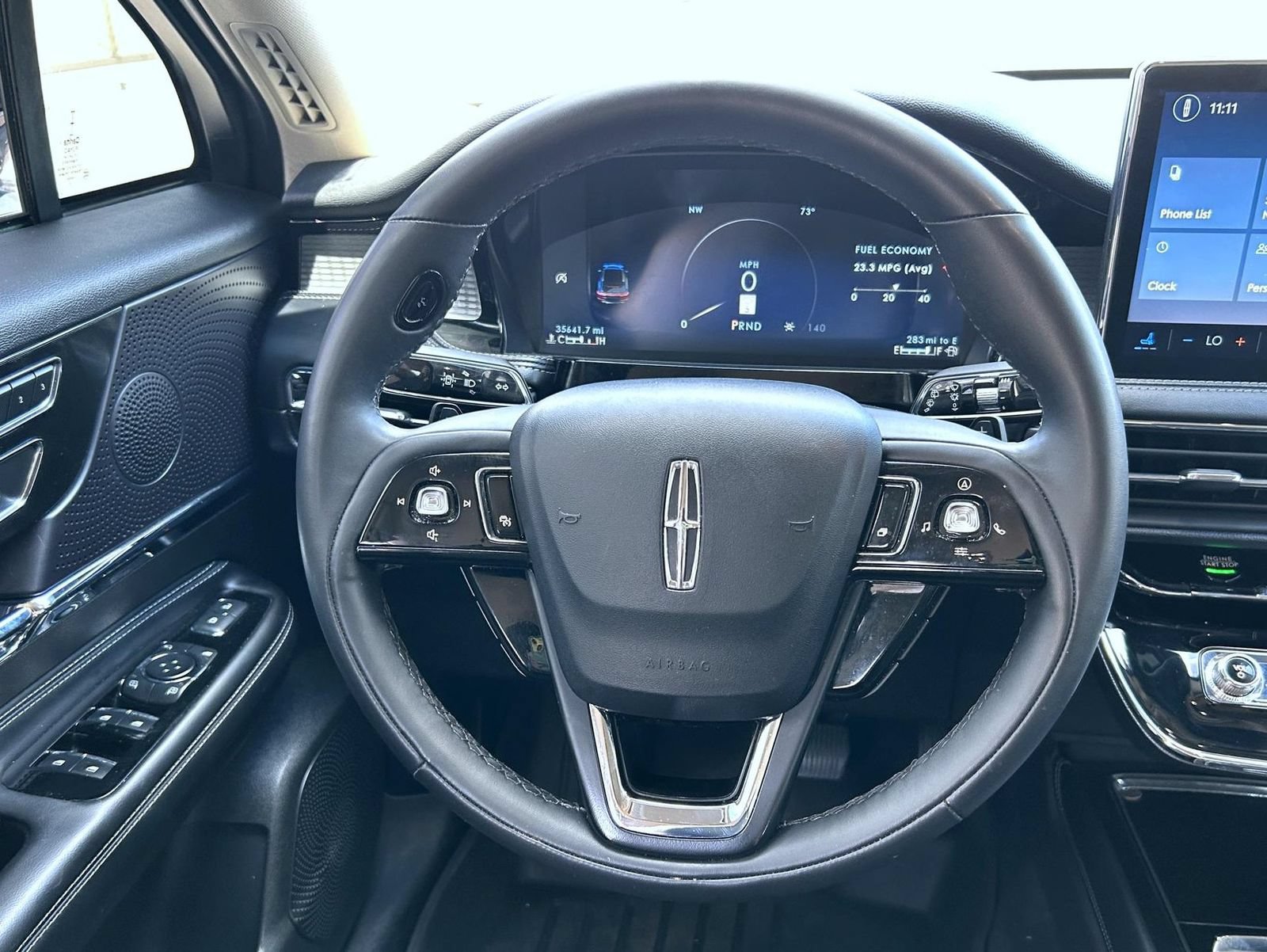 Used 2023 Lincoln Corsair AWD w/ Equipment Group 101A image 11