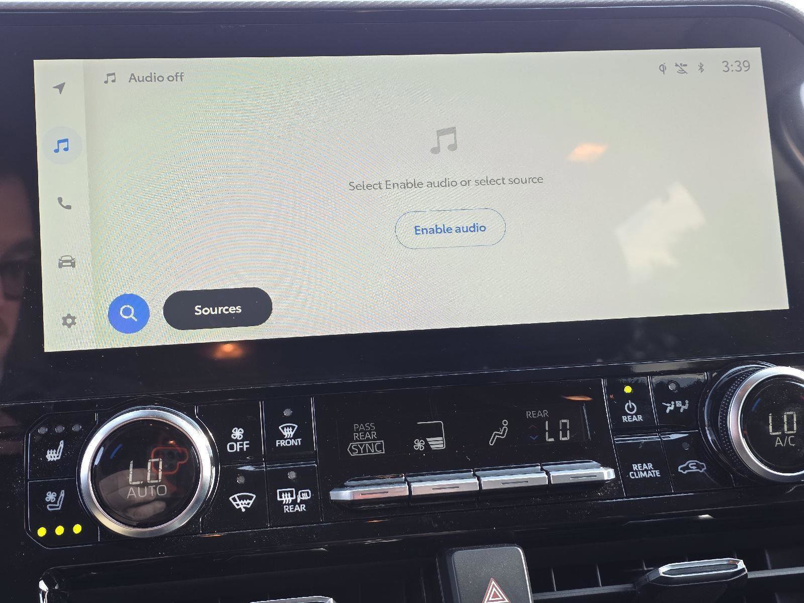 Used 2025 Toyota Highlander Platinum image 19