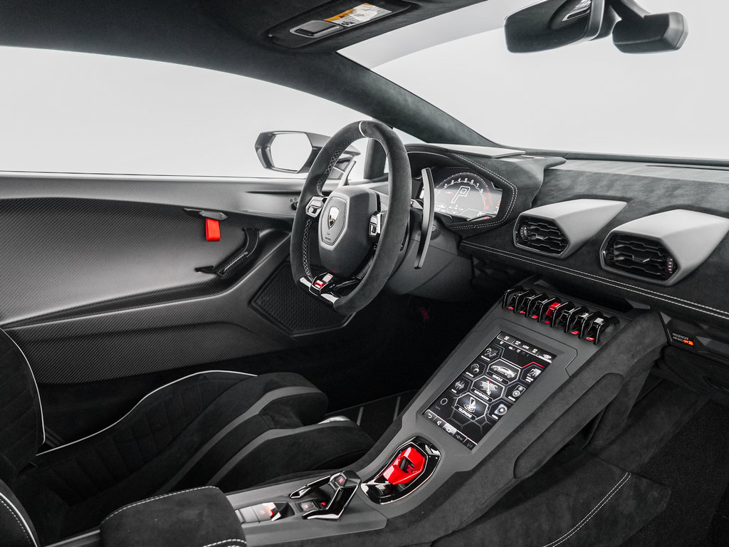 Used 2023 Lamborghini Huracan STO RWD image 28