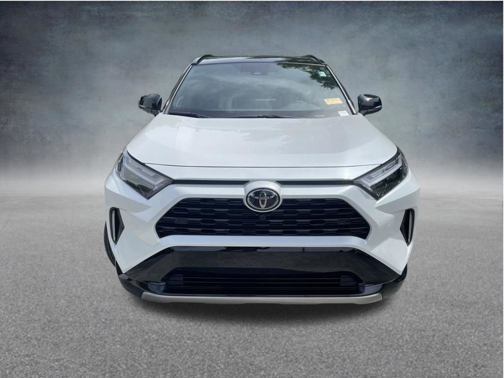 Used 2025 Toyota RAV4 XSE w/ Advanced Technology Package AWD/4WD image 10