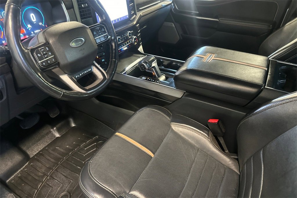 Used 2023 Ford F150 Platinum image 11