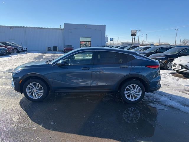 New 2026 Buick Envista Preferred w/ Convenience II Package image 3