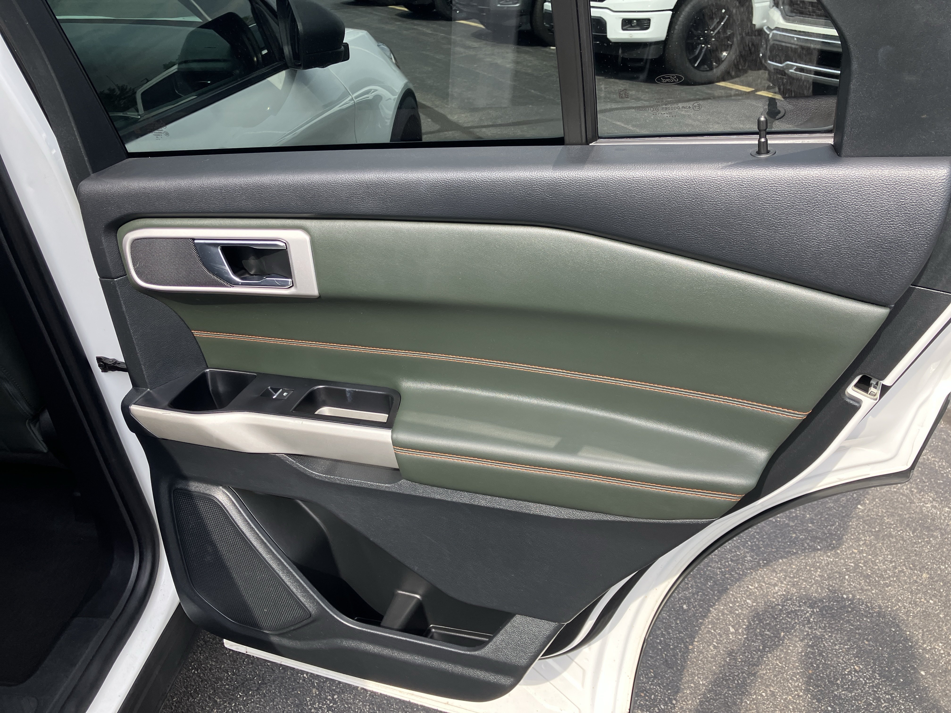 Used 2022 Ford Explorer Timberline AWD/4WD image 13