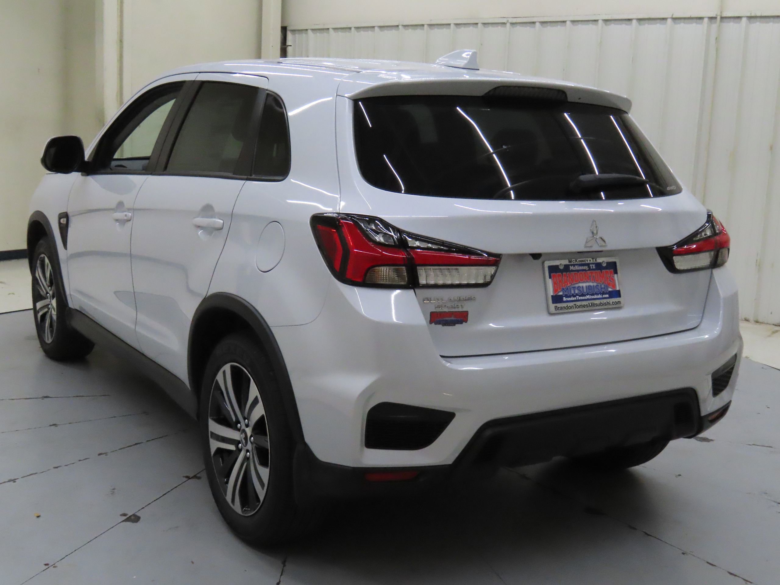 New 2025 Mitsubishi Outlander Sport ES image 5