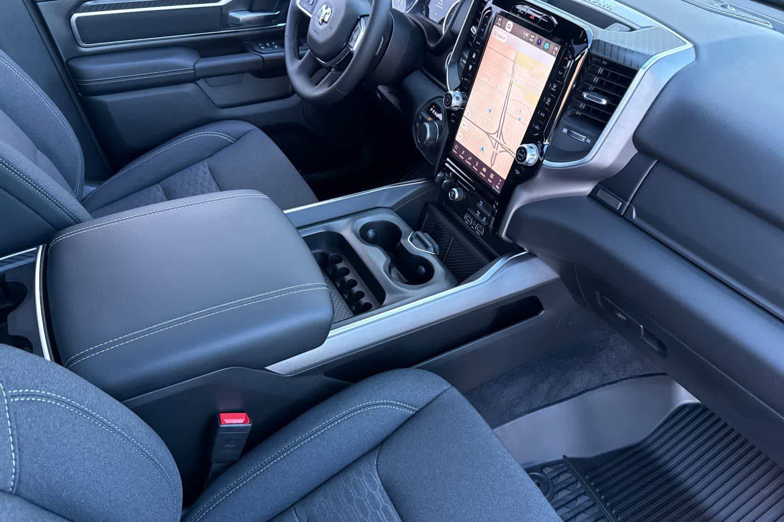 New 2026 RAM 1500 Big Horn AWD/4WD image 16