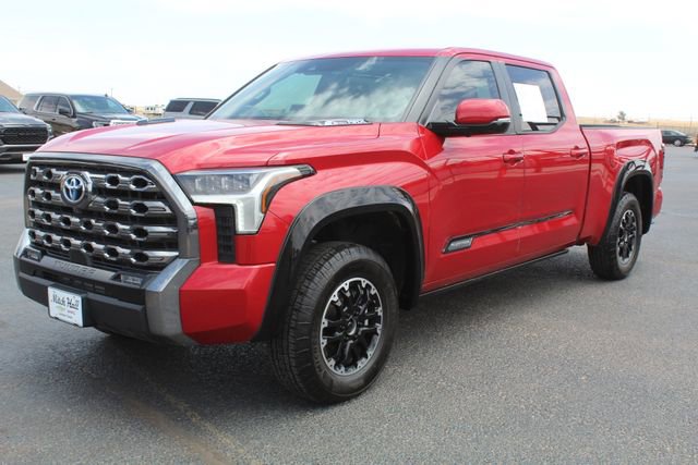Used 2024 Toyota Tundra Platinum AWD/4WD image 8