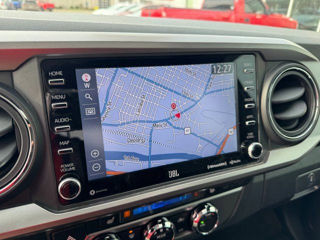 Used 2021 Toyota Tacoma Limited image 18