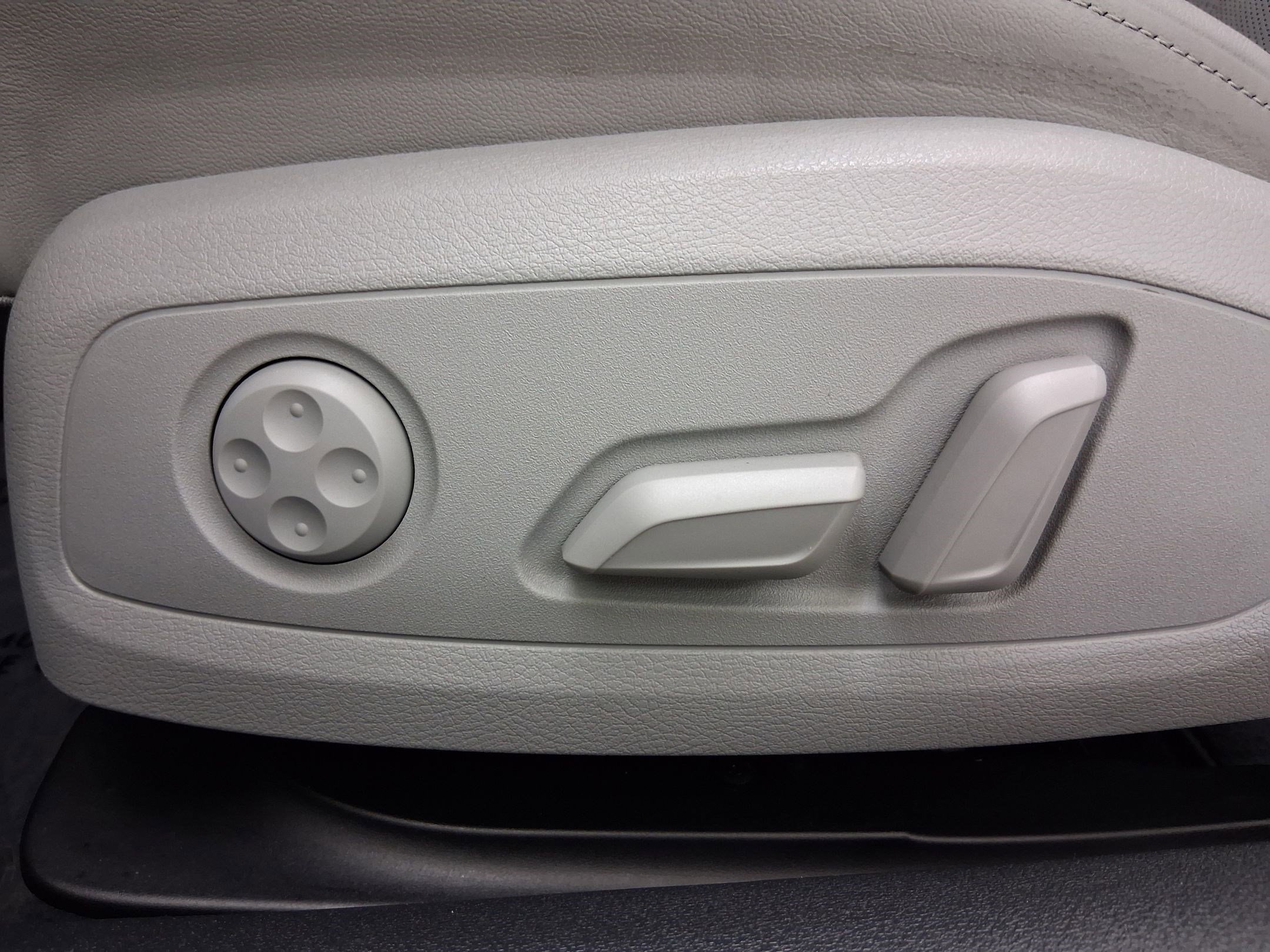 Used 2024 Audi A5 2.0T Premium Plus image 12